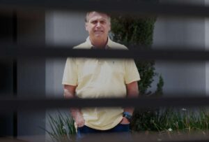 Bolsonaro es condenado a 27 años y tres meses de prisión tras ser hallado culpable de intentar un golpe contra Lula