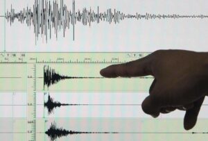 Nuevo terremoto de magnitud 7,8 y breve alerta de tsunami en Kamchatka