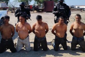 Manta: Incautados 18.000 galones de combustible y cinco aprehendidos