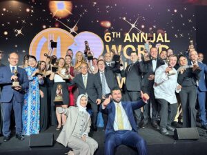 Titulo : Orgullo nacional: Ecuador vence a las potencias culinarias y se lleva el título al Mejor Restaurante de Latinoamérica