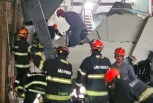 Un muerto y cinco heridos al derrumbarse un restaurante en el centro de São Paulo