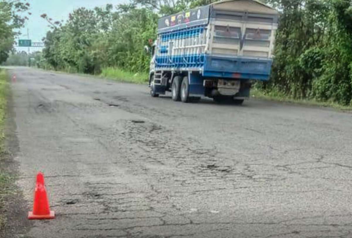 Inicia rehabilitación de la vía Baba – Tres Marías en Los Ríos