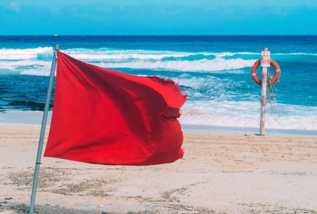 Oleaje afectará la costa ecuatoriana durante el feriado