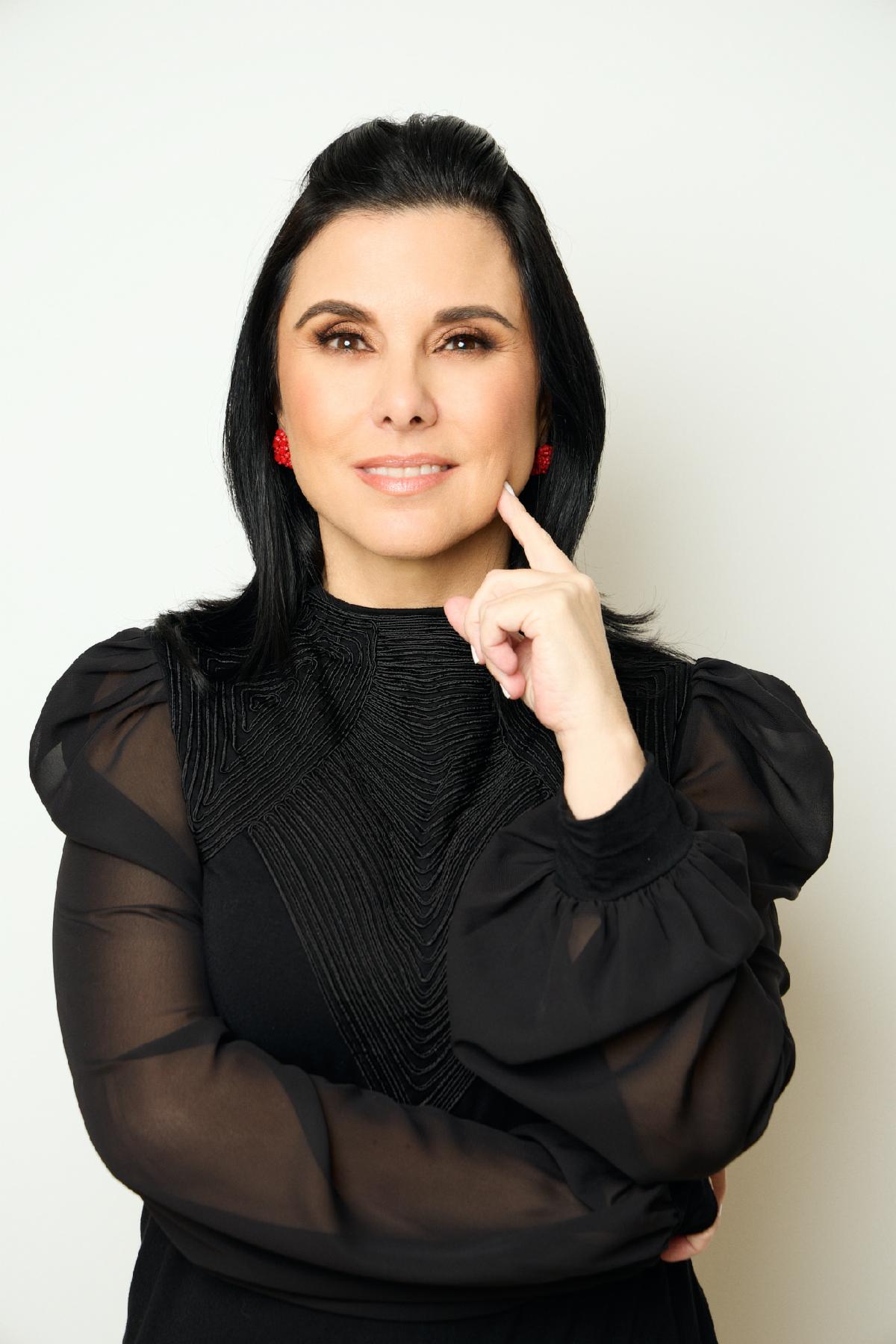 ¡Margarita Pasos  Elegida entre las 100 personalidades más influyentes de Latina Powerhouse 2025 de la revista ¡HOLA!