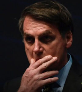 Cuándo caerá el prófugo ecuatoriano ????JAIR BOLSONARO COMIENZA A CUMPLIR SENTENCIA DE 27 AÑOS POR GOLPISMO