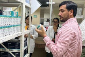 Guayaquil: Ministro de Salud verifica atención y abastecimiento en hospitales