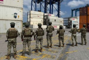 Presidente Noboa decreta nuevo estado de excepción en cinco provincias del país