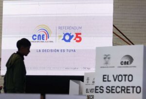 Clases virtuales para más de 4.000 recintos electorales