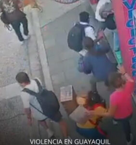 BALACERA EN GUAYAQUIL DEJÓ UNA FALLECIDA Y DOS HERIDOS