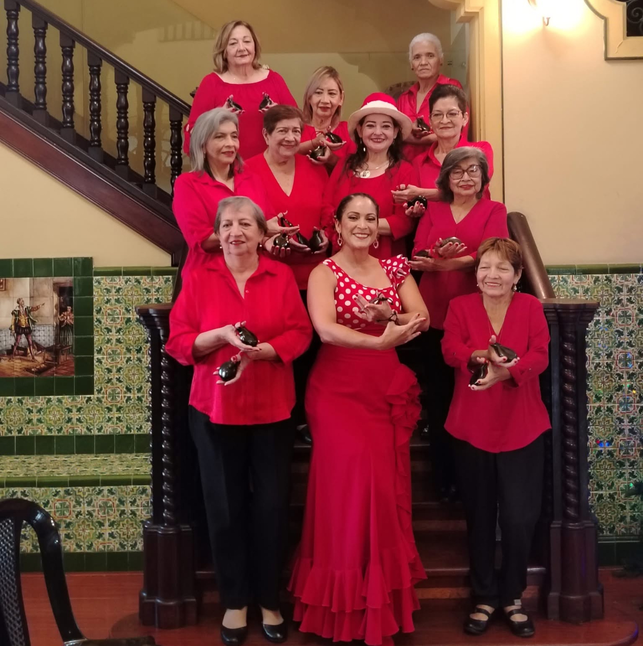 Presentación artística de Scarlett Pazmiño y su Club de la Castañuelas