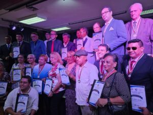 Entrega de Reconocimientos del programa Frente a Frente