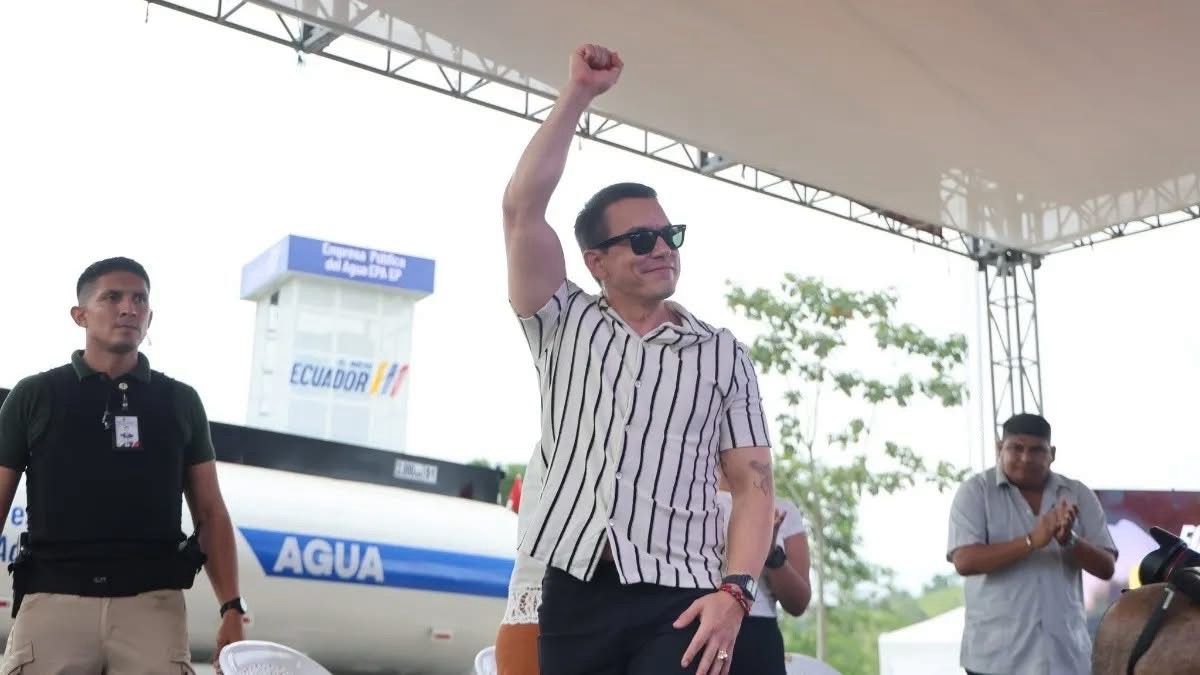 NOBOA Y EL DESAFÍO A LOS MUNICIPIOS