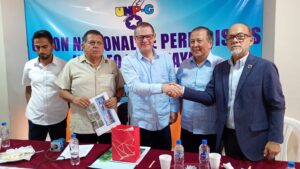 Reconocimiento al excelentísimo Embajador de la República de Cuba