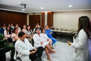 En&nbsp;el&nbsp;Día Mundial de la Lucha contra&nbsp;el&nbsp;Cáncer, Omni Hospital&nbsp;refuerza&nbsp;su&nbsp;compromiso&nbsp;con la&nbsp;salud&nbsp;integral