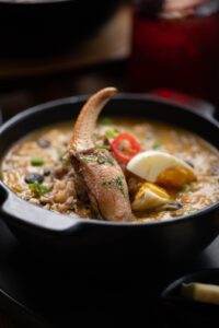 WYNDHAM GUAYAQUIL PRESENTA TRES PROPUESTAS DE FANESCA PARA SEMANA SANTA 2026