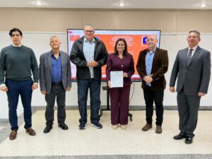 Promotora del cacao venezolano Leudys González presenta proyecto doctoral que posiciona al cacao como activo estratégico nacional