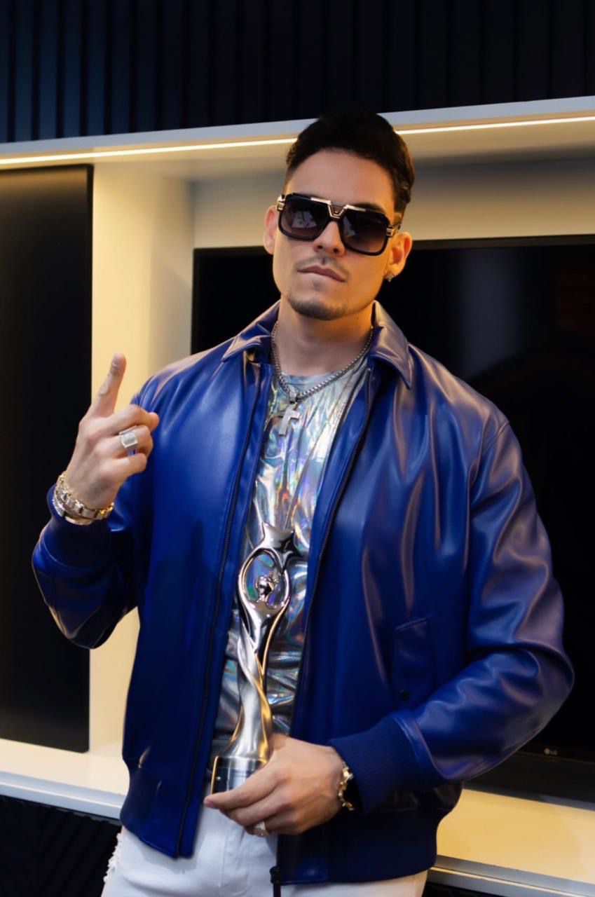 Angelo Perrone sigue poniendo la bandera Dominicana en alto,con nominación a Premios Fénix de Colombia