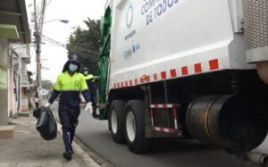 GUAYAQUIL LIMPIA Y SEGURA