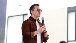 NOBOA CREE QUE GANARÁ CON EL ADELANTO DE LAS ELECCIONES, PERO…