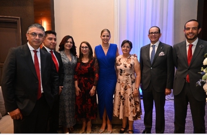 Una noche que impulsa al Ecuador: BVQ galardona a los líderes que marcan el rumbo del mercado de valores