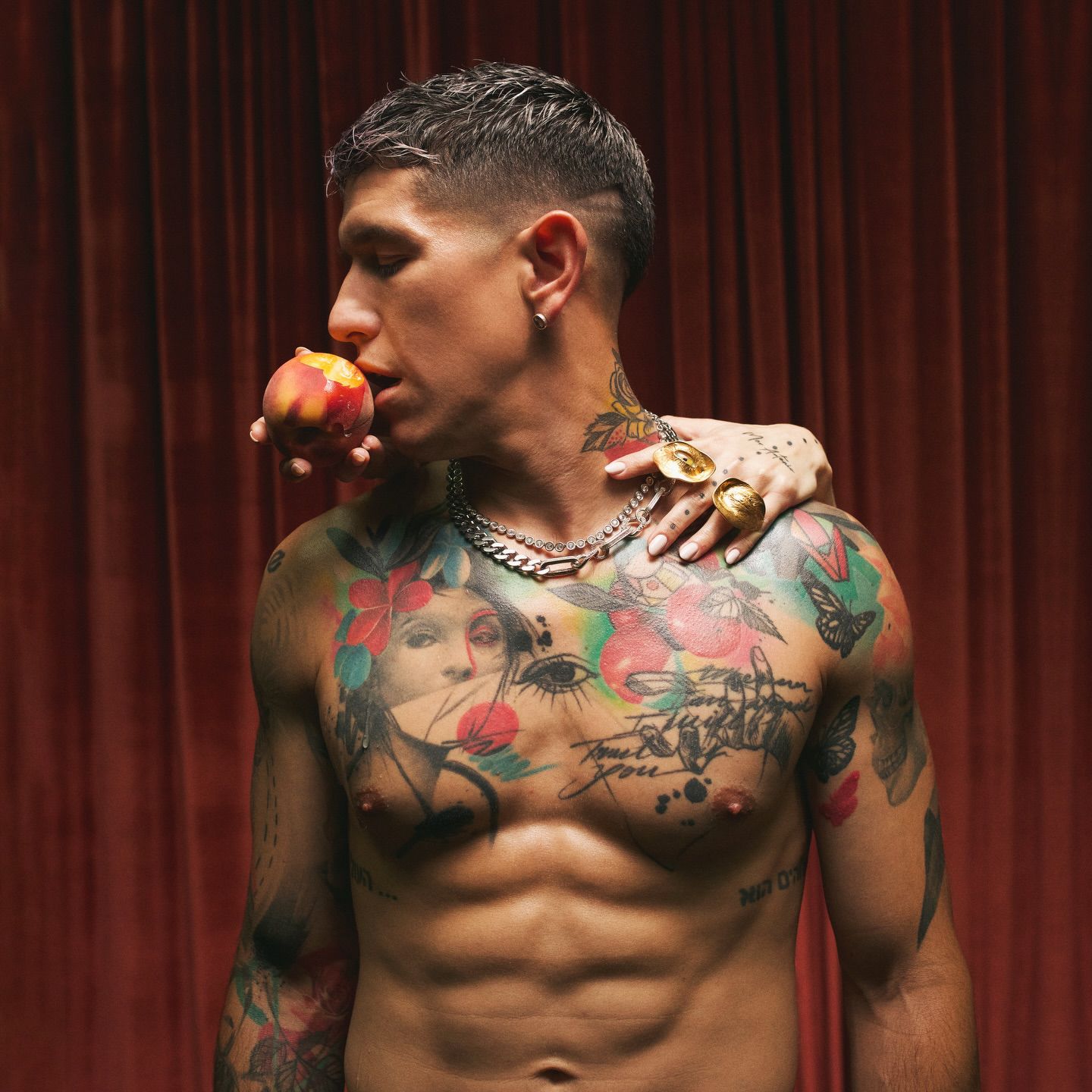 Lenny Tavarez conquista TikTok y reafirma su impacto global con “Juicy”