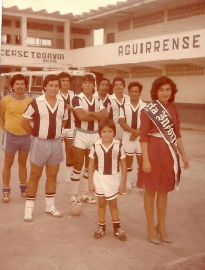 Fotografía de los docentes del Glorioso Juan Bautista Aguirre