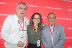 OMNI HOSPITAL REUNIÓ A EXPERTOS NACIONES E INTERNACIONALES PARA ACTUALIZAR EL TRATAMIENTO INTEGRAL DEL CÁNCER DE RECTO