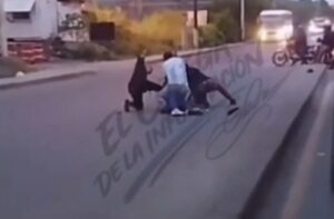 LA PALOTERAPIA SE PASÓ Y MURIÓ.