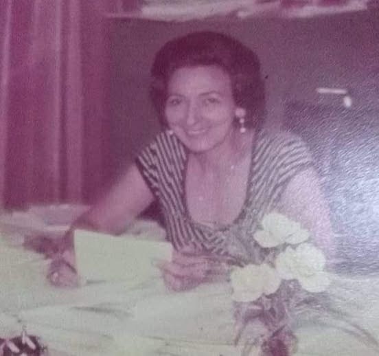 RECORDANDO A LA ECO. ZORAIDA BENALCÁZAR, EXTESORERA DE LA UNIVERSIDAD DE GUAYAQUIL