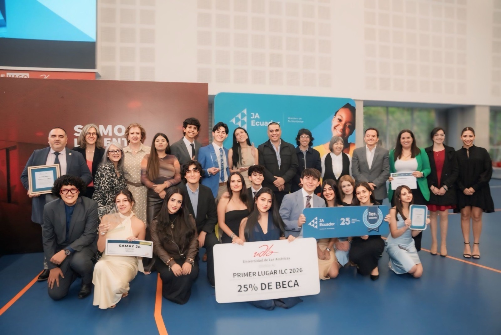 Jóvenes emprendedores cierran con éxito “La Compañía” 2026: innovación, liderazgo y cultura financiera marcaron la competencia intercolegial