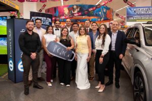 Todohogar entregó los premios a la ganadora de la campaña “Puertatlón Futbolero”
