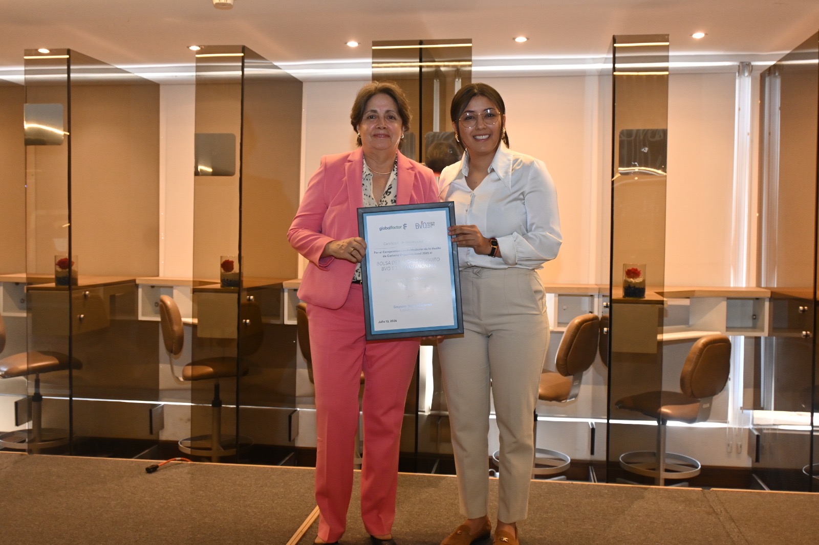 La Bolsa de Valores de Quito Fortalece su Compromiso con la Sostenibilidad a Través del Cálculo de su Huella de Carbono