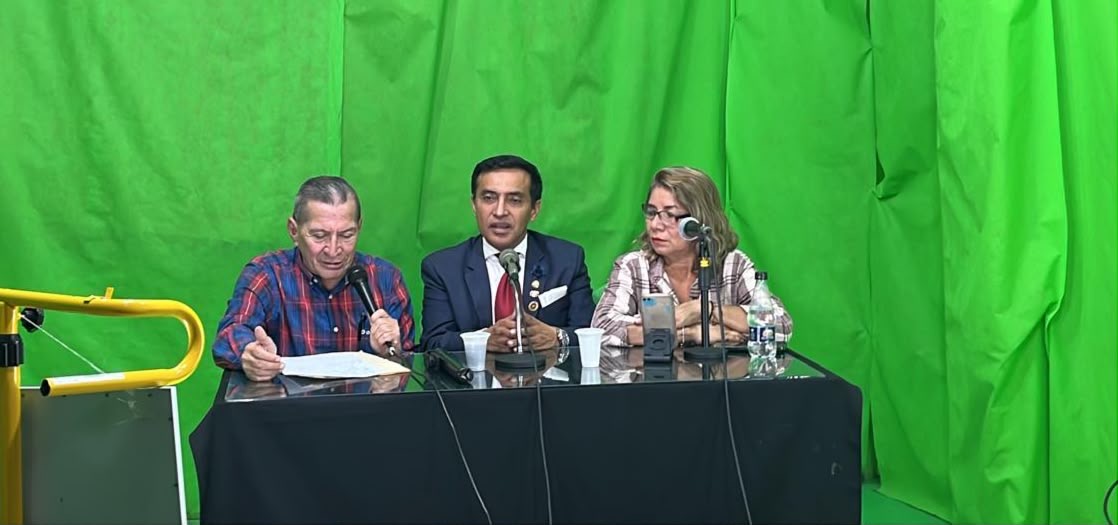 Dr. Campodónico analiza dirigir el Colegio de Periodistas