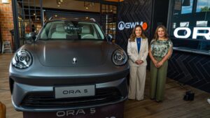 GWM ORA 5 LLEGA A ECUADOR CON 435 KM DE AUTONOMÍA Y MÁS DE 20 ASISTENCIAS INTELIGENTES A LA CONDUCCIÓN
