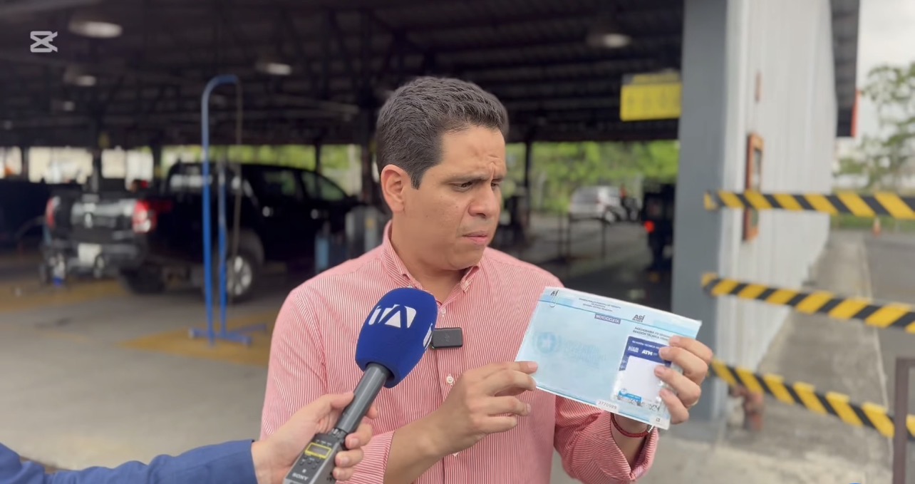LA ATM INCORPORA TECNOLOGÍA NFC AL STICKER DE MATRICULACIÓN PARA REFORZAR LA SEGURIDAD Y EL CONTROL VEHÍCULAR