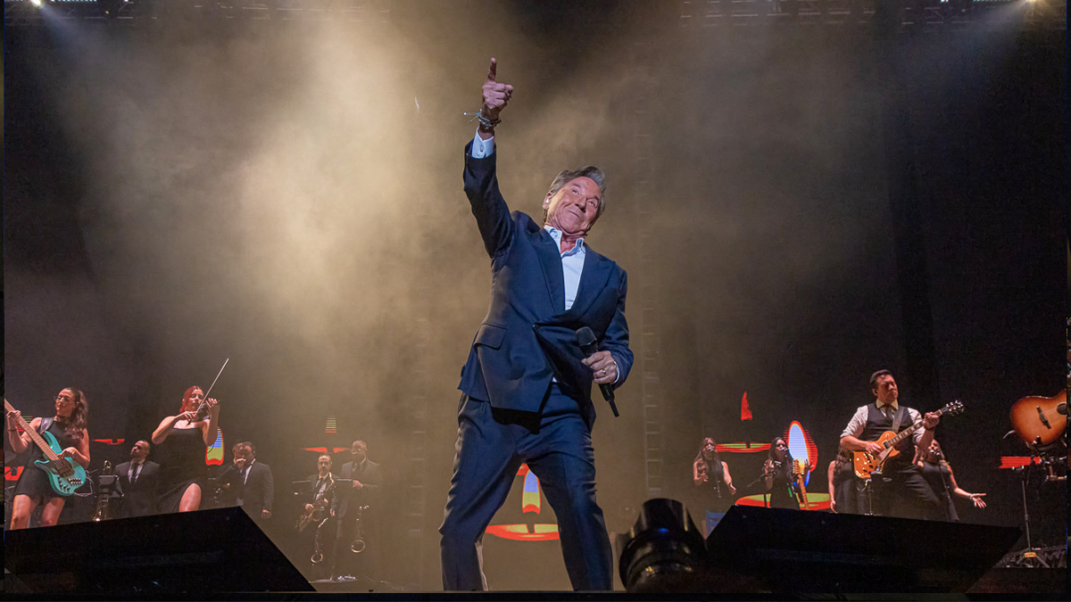 Ricardo Montaner: un regreso que se cantó a todo pulmón en el Choliseo