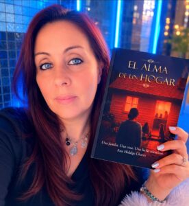 La escritora Ana Hidalgo Chaves presenta su libro debut “El Alma de un Hogar”