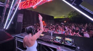 Cristal Power: la artista venezolana que transforma diez años de trayectoria internacional en su primer álbum